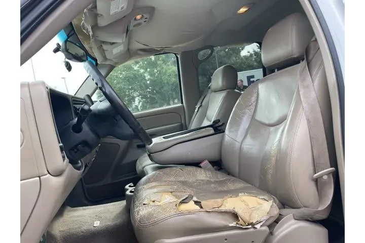 $5998 : GMC Sierra 1500 2005 4dr Cre image 9