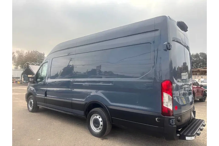 $25999 : 2021 Transit 250 image 4
