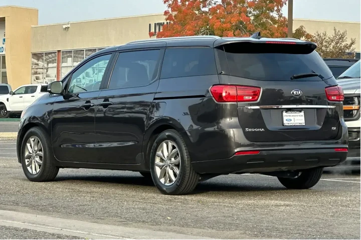 $18995 : Kia Sedona 2021 LX 4dr Mini- image 6