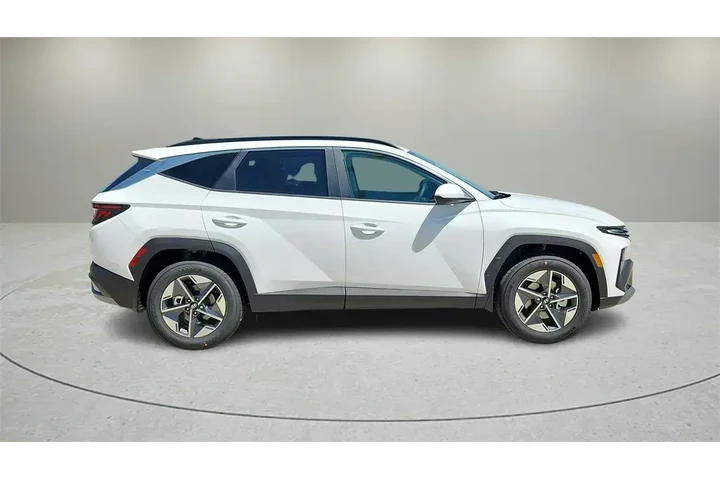 $24998 : Hyundai TUCSON 2025 SEL 4dr image 8