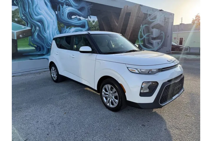 $5995 : 2020 Soul LX image 6