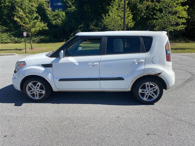 $11000 : 2011 Soul + image 3