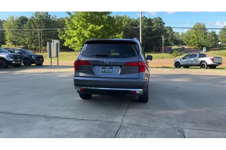 $13285 : Honda Pilot 2016 Touring 4dr image 5