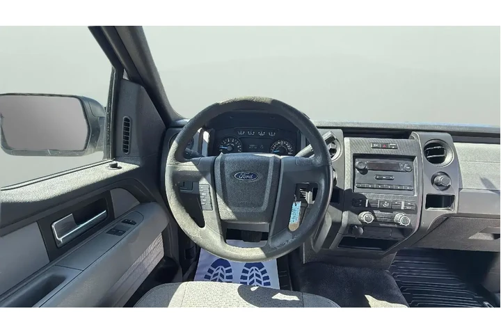 $10854 : Ford F-150 2014 4x2 XL 2dr R image 8