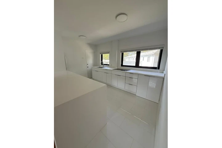 $2000 : 2Bedroom Apartment in Miami FL image 3