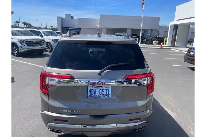 $31789 : GMC Acadia 2023 Denali 4dr S image 5