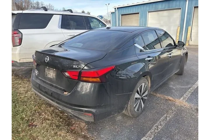 $14302 : Nissan Altima 2019 2.5 SL 4d image 3
