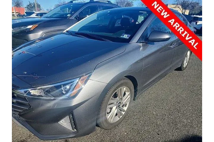 $9998 : Hyundai ELANTRA 2020 SEL 4dr image 1
