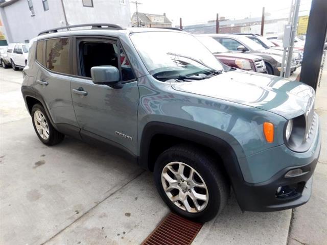 $8995 : 2016 Renegade Latitude 4WD image 10