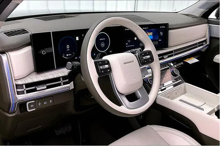 $39990 : Hyundai SANTA FE 2025 AWD Ca image 8