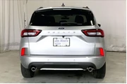 $19991 : Ford Escape 2023 ST-Line 4dr thumbnail