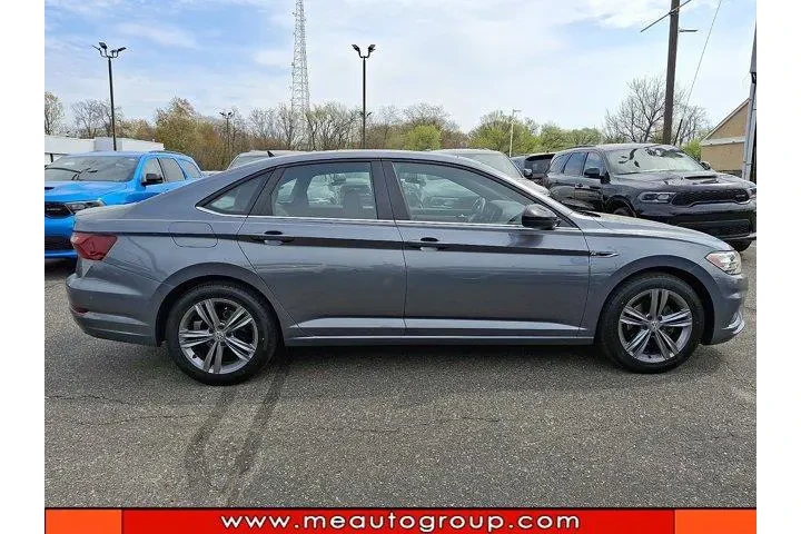 $13989 : Volkswagen Jetta 2020 R-Line image 4