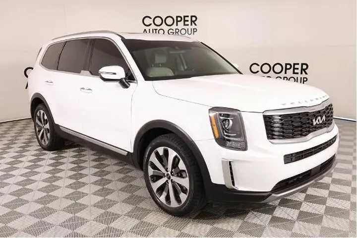 $23989 : Kia Telluride 2022 AWD S 4dr image 1