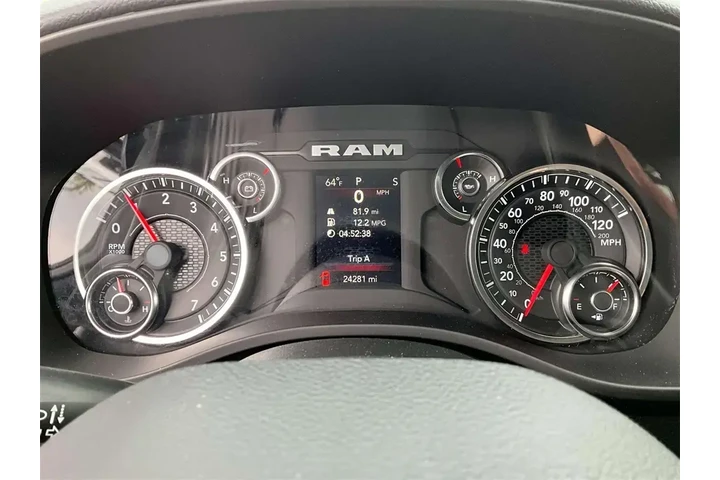 $34195 : Ram 1500 2023 4x4 Big Horn 4 image 10