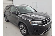 Volkswagen Taos 2023 AWD SE