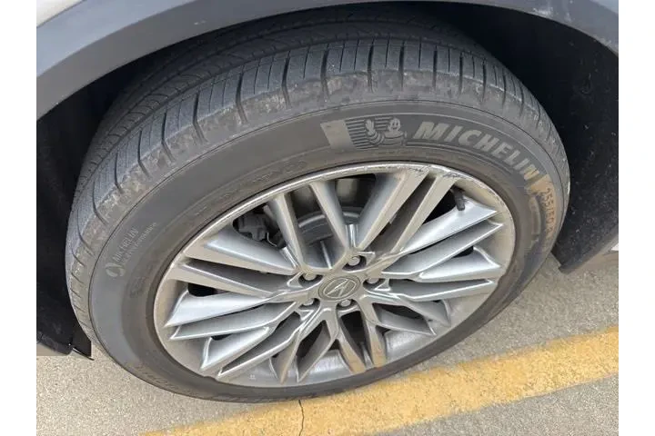 $39939 : Acura MDX 2023 SH-AWD 4dr SU image 2