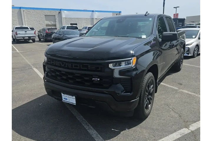 $33500 : Chevrolet Silverado 1500 202 image 1
