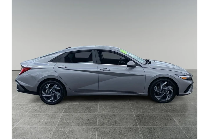 $28642 : Hyundai ELANTRA 2025 SEL Con image 6
