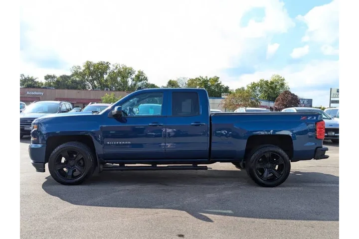 $16954 : 2018 Silverado 1500 LT Z71 image 9