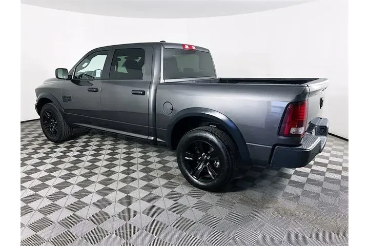 $27800 : Ram 1500 Classic 2024 4x2 SL image 5