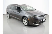 $11399 : Chrysler Pacifica 2018 Touri thumbnail