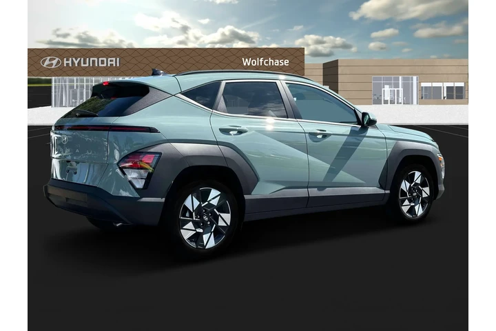 $24858 : Hyundai KONA 2024 SEL 4dr Cr image 8