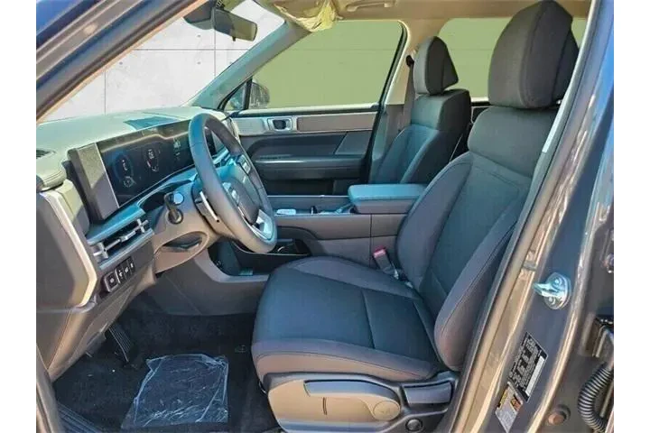 $31655 : Hyundai SANTA FE 2026 SE 4dr image 5