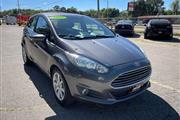 $6300 : 2017 Fiesta SE thumbnail