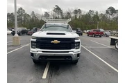 $39998 : Chevrolet Silverado 2500HD 2 thumbnail