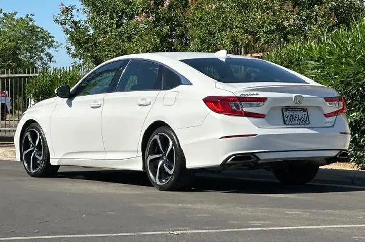 $25500 : Honda Accord 2020 Sport 4dr image 6