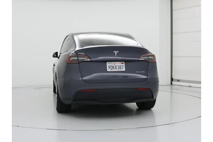 $29998 : Tesla Model Y 2022 AWD Long image 6