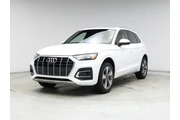 $28998 : Audi Q5 2023 AWD quattro Pre thumbnail