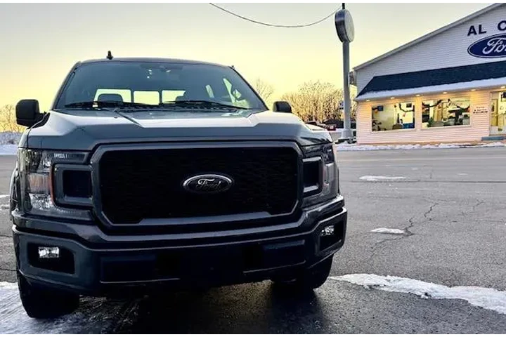 $27900 : Ford F-150 2020 4x4 XLT 4dr image 2