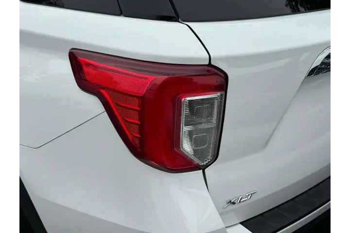 $30490 : Ford Explorer 2022 AWD XLT 4 image 8