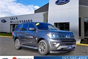PRE-OWNED  FORD EXPEDITION XLT