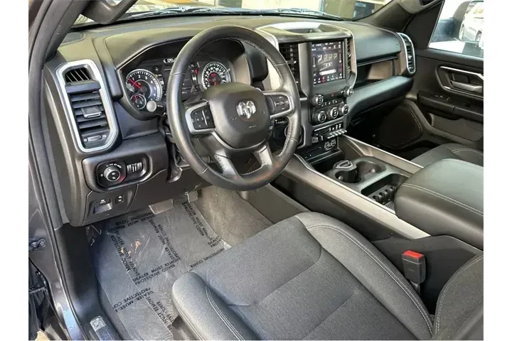 $19000 : Ram 1500 2019 4x2 Big Horn 4 image 2