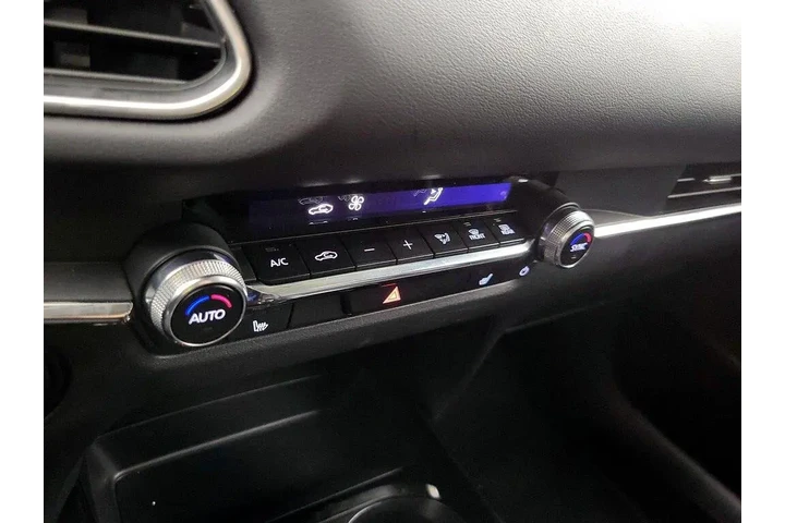 $26998 : Mazda CX-30 2024 AWD 2.5 S P image 8