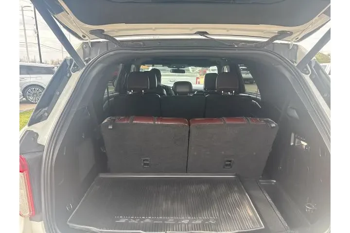 $23791 : Ford Explorer 2020 AWD Plati image 4