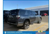 $27010 : Toyota 4Runner 2016 4x4 SR5 thumbnail