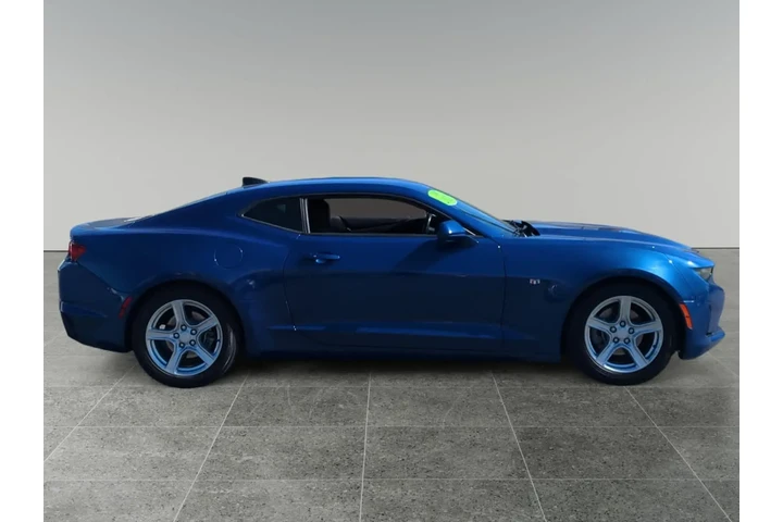 Chevrolet Camaro 2023 LT 2dr image 6