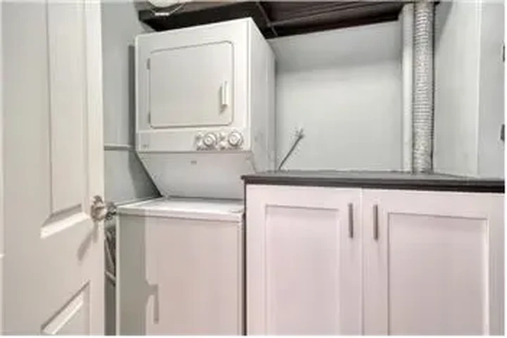 $2800 : Rental property with 2 bedro image 10