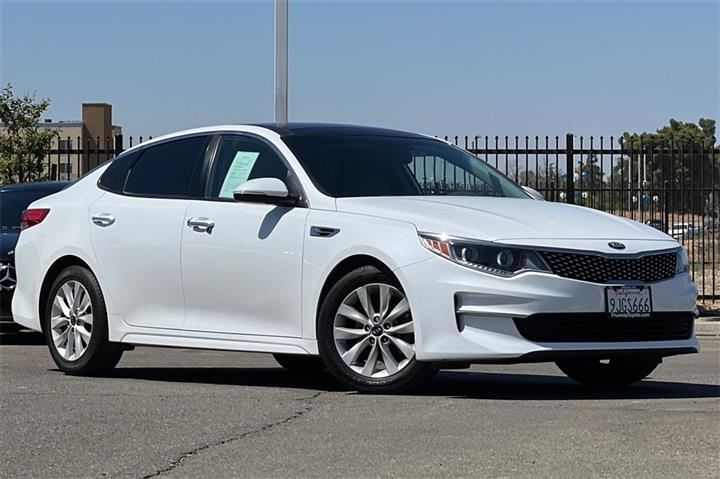 $14650 : Optima EX image 2