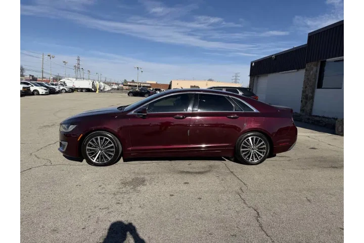 $9850 : 2017 MKZ Select image 3