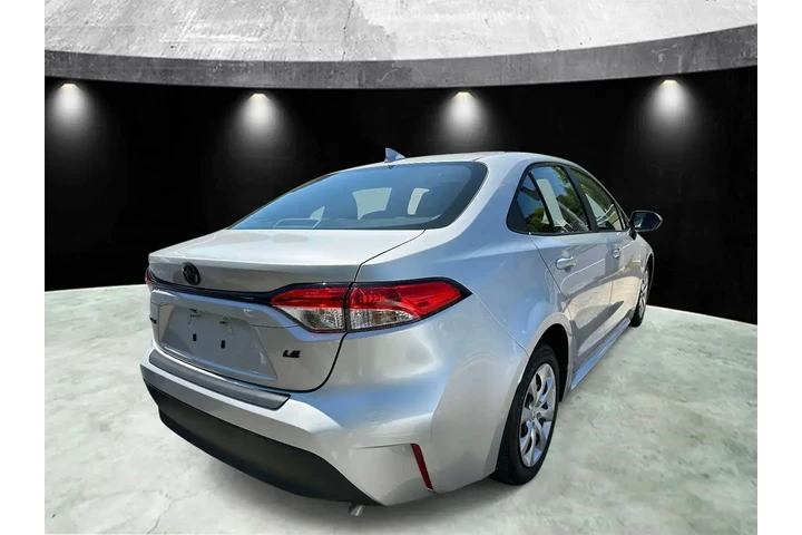 $21400 : Toyota Corolla 2023 LE 4dr S image 2