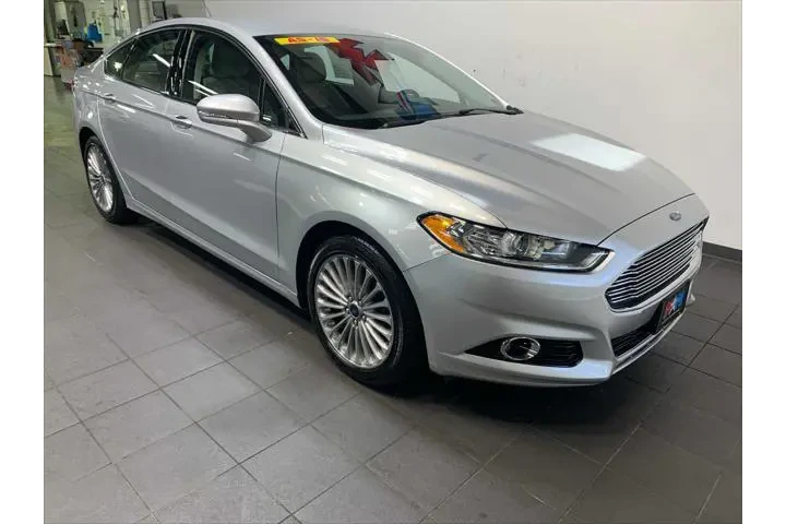 $16589 : Ford Fusion 2016 Titanium 4d image 2