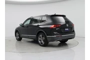 $21998 : Volkswagen Tiguan 2020 SE 4d thumbnail