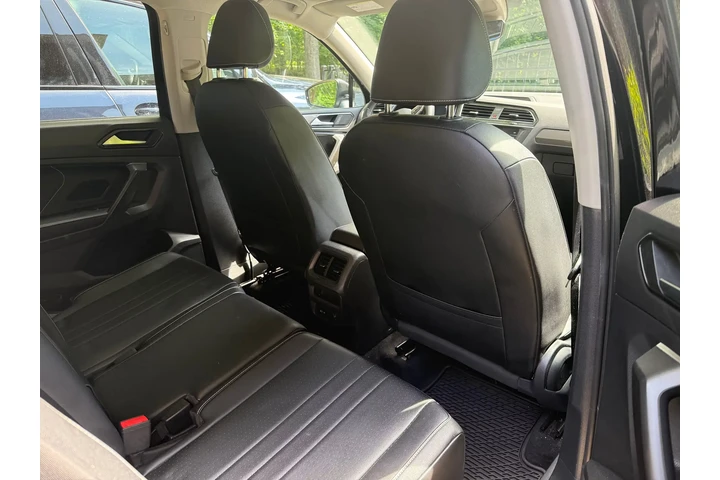 $12000 : 2022 Tiguan SE image 9