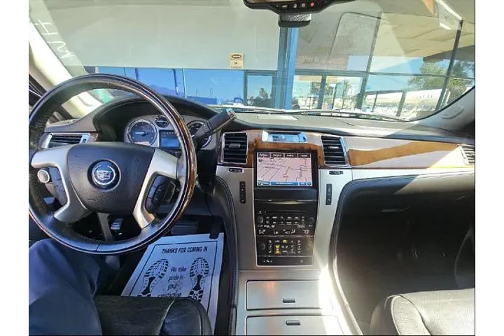 $26995 : Cadillac Escalade ESV 2013 P image 1