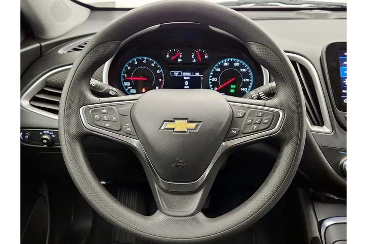 $18998 : Chevrolet Malibu 2023 LT 4dr image 10