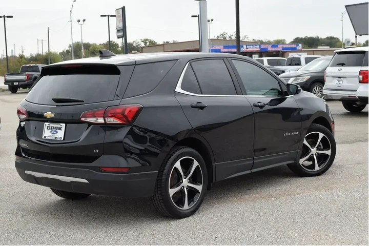 $14723 : Chevrolet Equinox 2022 LT 4d image 10